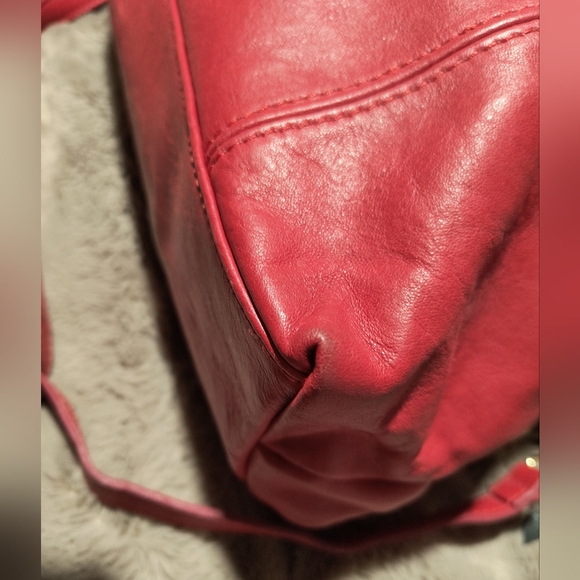 Handcrafted Italian Leather Lavorazione Artigianale Red Black Bag *DESCRIPTION* - Picture 5 of 16